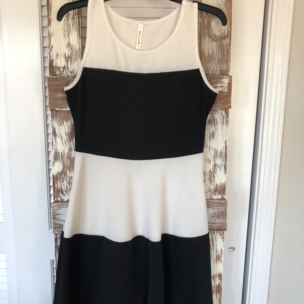 Black and white dress